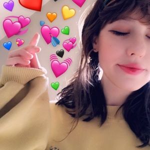 Meet your Posher, Michaela